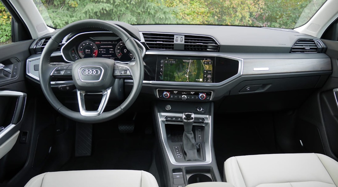 Audi Q3 2023: Release Date, Interior, & Pics