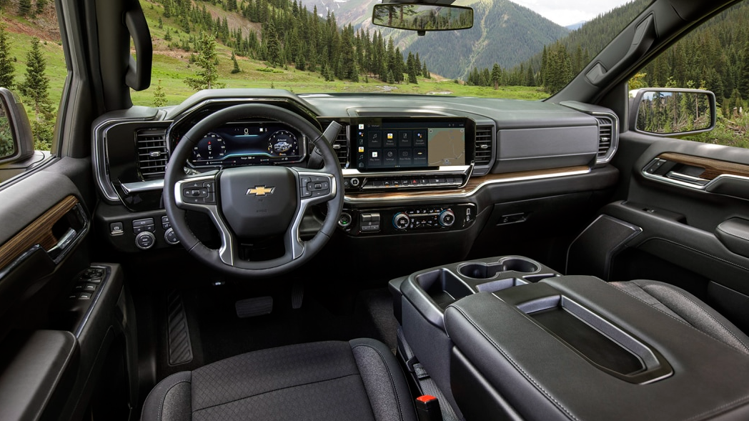 2024 Chevy Silverado 1500 LT Trail Boss Design and Price interior